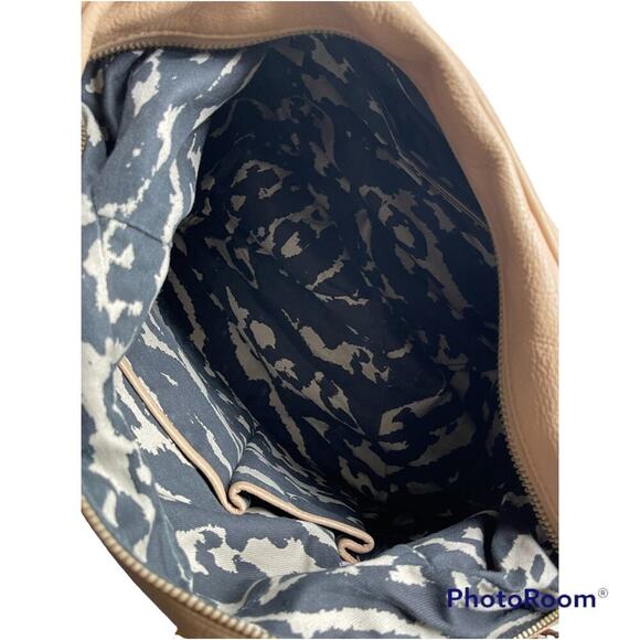 Banana Republic Leather hobo bag - Picture 9 of 9